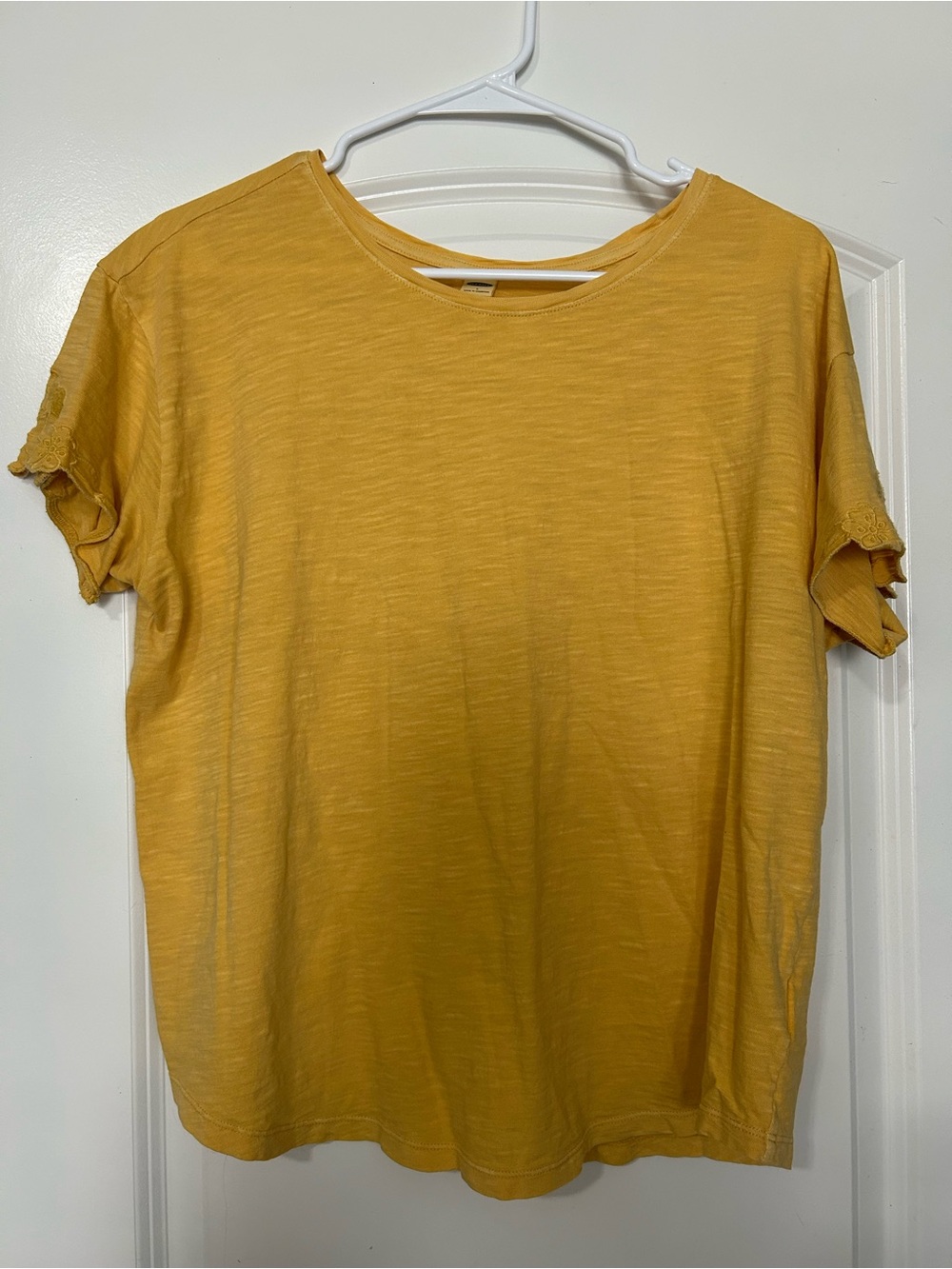 Old Navy Yellow Slub Short Sleeve Tee